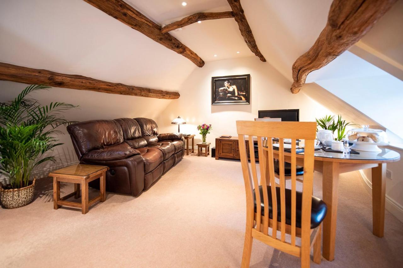 Neroli River View Apartment Bourton-on-the-Water Esterno foto